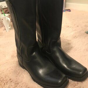 FRYE AND CO. Black Leather Heeled Riding Boots